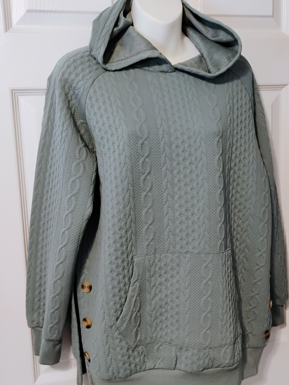 Cozy Cable-Knit Hooded Pullover Sweater - Sage Green